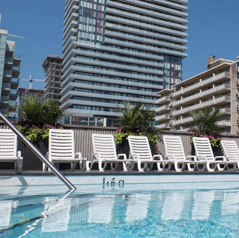 The Roehampton Hotel Toronto Exterior foto